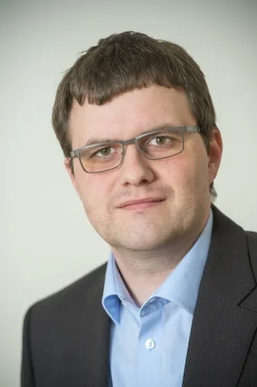 StefanReiser_web2016